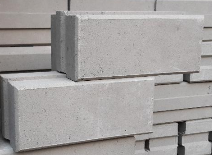 11" x 7" x 5" Interlock Brick